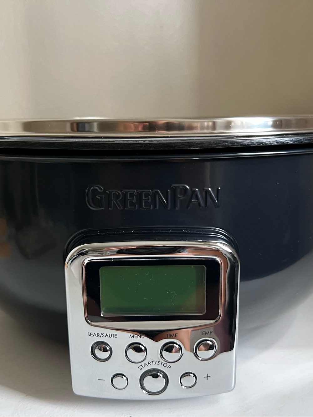 GreenPan Elite 6QT Essential Skillet with Ceramic Nonstick - Picture 2 of 5